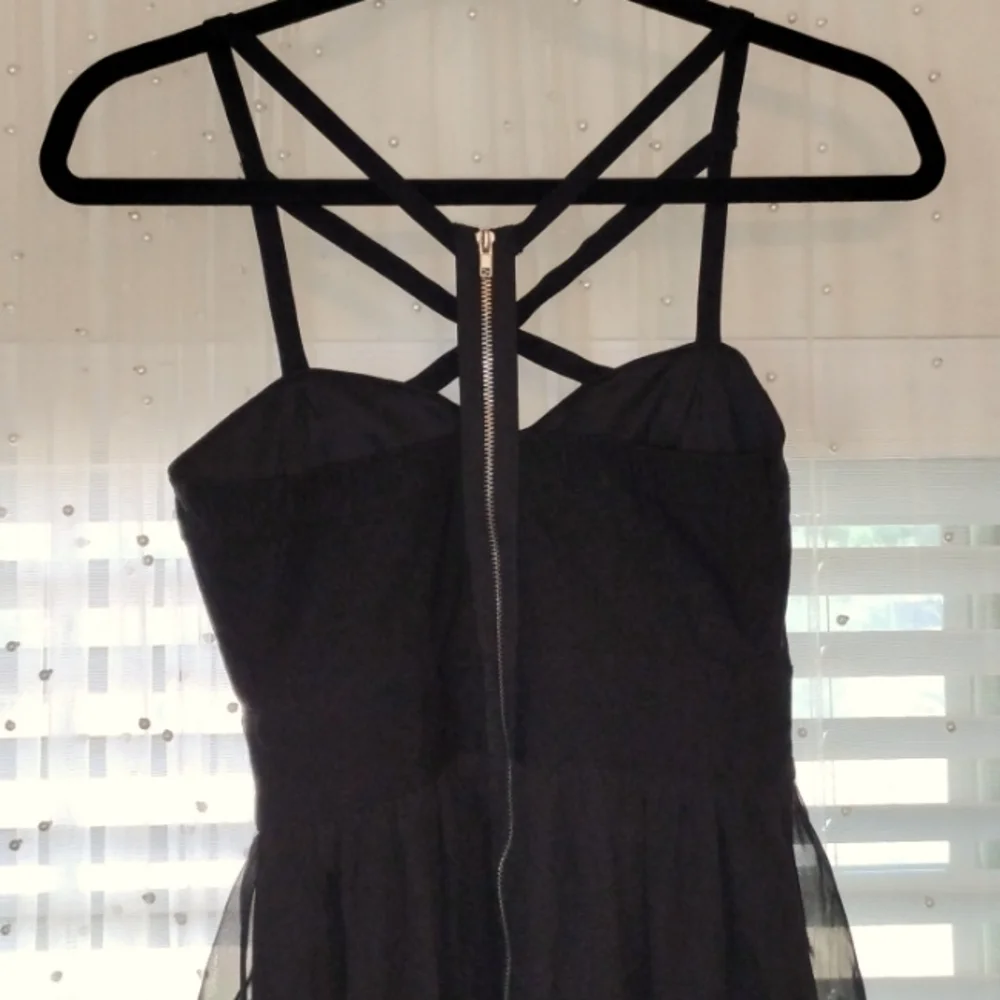 TRIXXI Cutout Neckline High Low Chiffon Dress,  Size 3